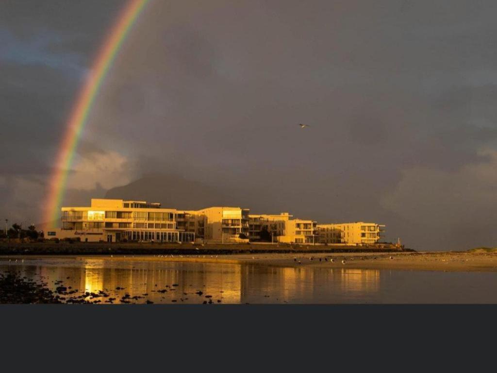 Cape Beach Penthouse ケープタウン エクステリア 写真